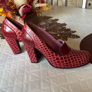 John Fluevog Red Croc-Embossed Heels